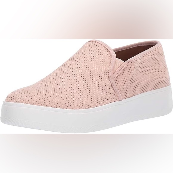 💗 STEVE MADDEN Gracy slip on sneakers 9 NWOT - Picture 10 of 11